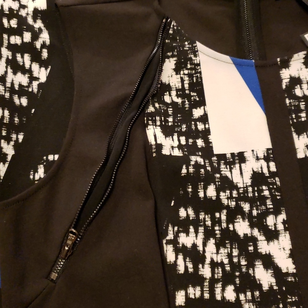 Dress - Picture 6 of 8